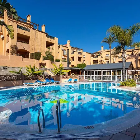 Oasis Apartment, Mijas *